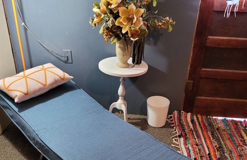 Albany Cabin | Private Cozy Cabin