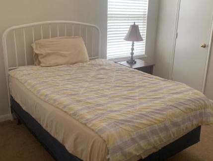 Cypress House | Private Cozy Lock Room 1