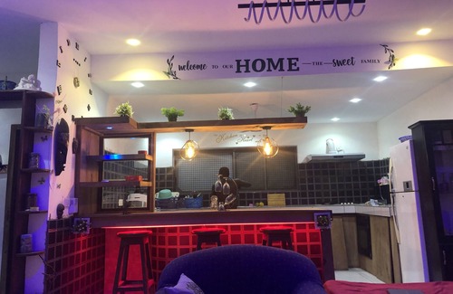 Sekondi-Takoradi Bed & Breakfast | Private cozy room in a shared house