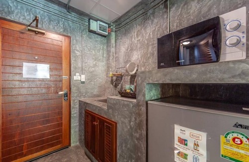 Chang Phueak Villa | Private Cozy Loft Style Villa with Pool near Chaing Mai Center