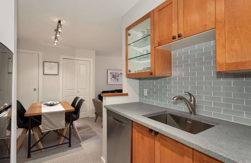 Village North House | Private + Cozy townhouse unit. FREE parking, Common pool & Hot tub. Walk across the street to Villag