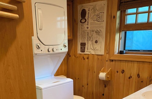 Hubertus Cabin | Private Cozy Waterfront Cabin. Remote, yet close to the city. Pet friendly!