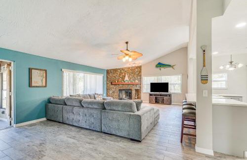 Homosassa House | Private Dock Riverfront Homosassa Home!