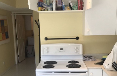 North Cowichan Apartment | Private entrance 1 bedroom patio suite with self check in coded