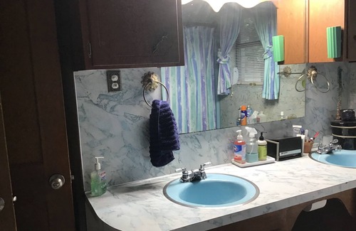 Abilene Apartment | Private Entrance Fully Furnished Large Bath & BR with Kitchenette