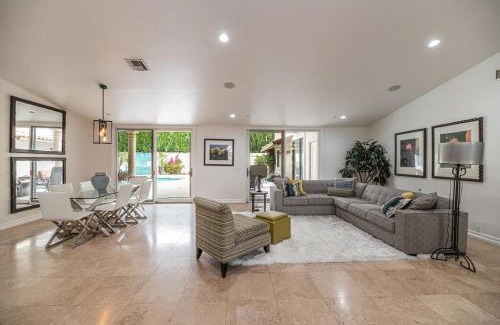 South Scottsdale House | Private Executive Home, Pet Friendly, Walkable