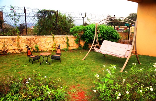 Lonavala Villa | Private Farm Villa with large Open area- 6BHK