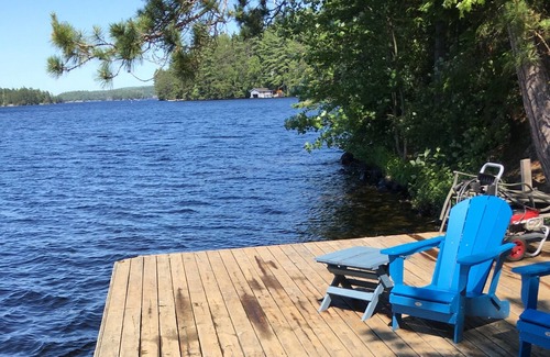 Gilmour Cottage | Private Get Away Cottage on Weslemkoon- Boat Access