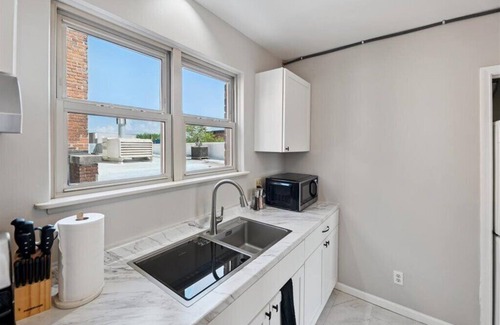 Saline Apartment | Private Getaway in Downtown Saline Near Ann Arbor!