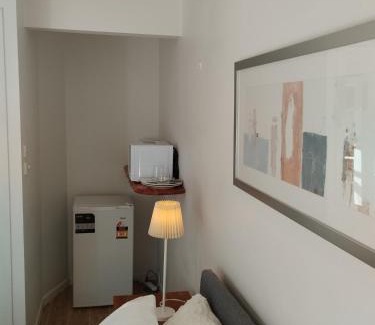 Bundall Bed & Breakfast | private guest suite at sorrento