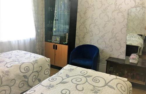 Voskevaz Apartment | Private Guesthouse in Historic Village