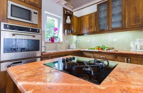 Hrvace House | Private holiday house with private pool up to 7 persons