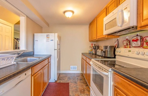 Newark House | Private Home + 3 Bed/1.5 Bath + 2MI - University of Delaware