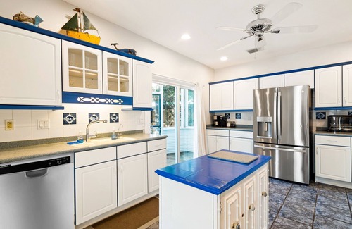 Melbourne Beach House | Private Home; Deeded Beach Access; On A1A: 100 steps to the beach!