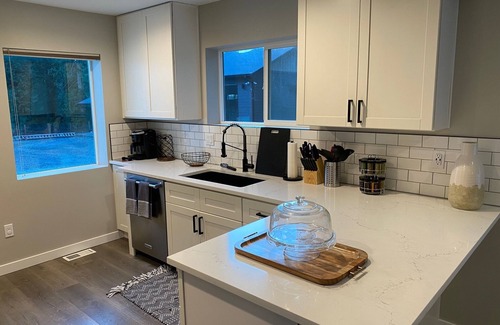 Summit House | Private home in Puyallup