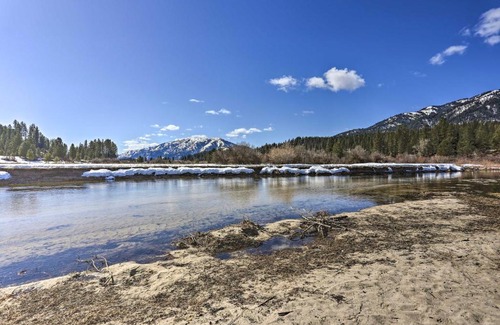 Garden Valley Apartment | Private Hot Tub and Mtn Views Garden Valley Apt!