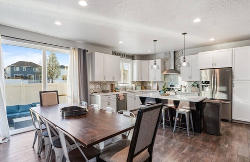 Bluffdale House | Private Hot Tub-Central Location