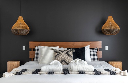 Saint Come Ski Chalet | Private Hot Tub | Hiking | Skiing | Naturoc