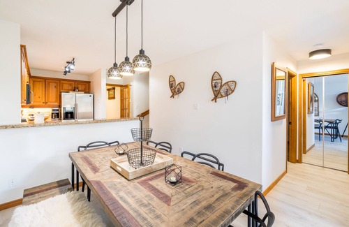 Upper Village House | Private Hot Tub, Ski Trail Access, Free Parking & Shuttle