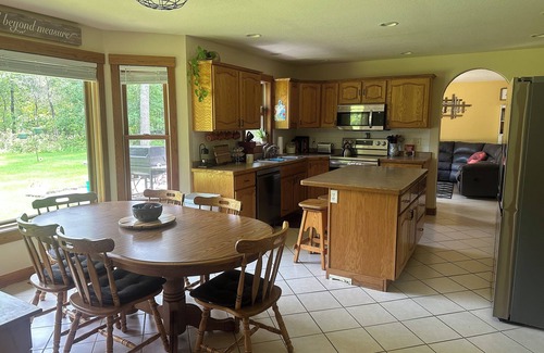 East Gull Lake House | Private House by Golf and Gull Lake