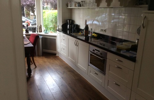 Alkmaar House | Private house in town center in quiet neighborhood. Free parking