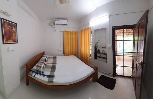 Thiruvananthapuram Ski Chalet | Private Independent villa, near tvm Musium, Palace