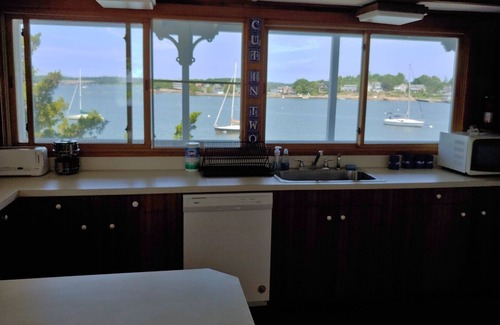 Branford Cottage | Private Island Compound with Large Cottage and Guest House