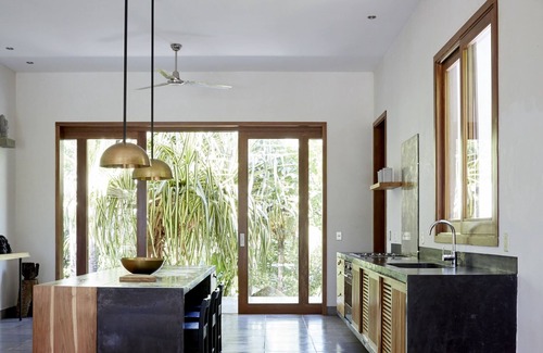 Granada House | Private Island Near Granada: Stay-Dream-Explore!
