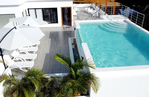 La Ceiba House | PRIVATE JACUZZI WITH TROPICAL PATIO 1C