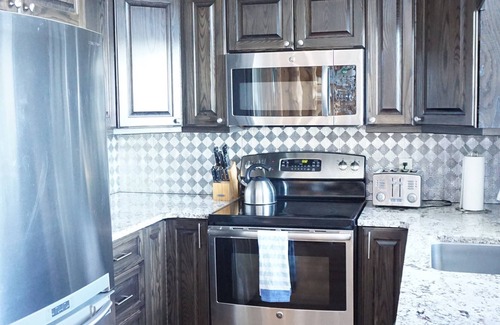 Havelock-Belmont-Methuen Cottage | Private Kawartha cottage w/spectacular views