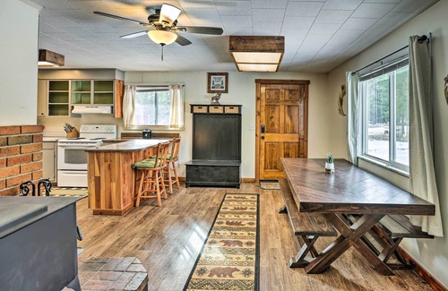 La Pine Cabin | Private La Pine Cabin Rental: 30 Mi to Bend!