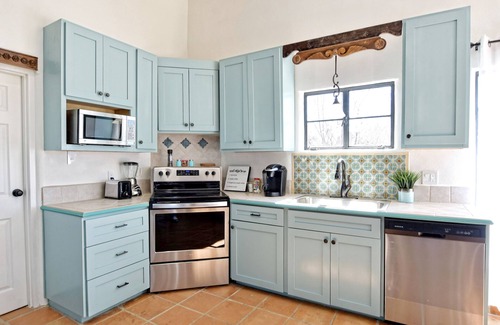 Rocky Ridge House | Private Lakefront Cabin Located on Lake Travis