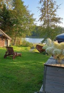 Kankaanpaa House | Private Lakeside Holiday Property in Nature