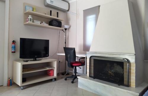 Lagonissi House | Private Little House in Lagonisi