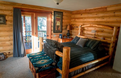 Hermosa Cabin | Private lodge Black Hills, kids<10yrs free, Custer Rushmore call 4 <10 Grp rates