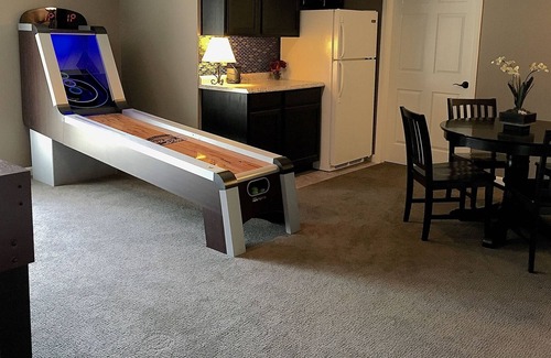 Robesonia House | Private Mountain Escape with Gameroom