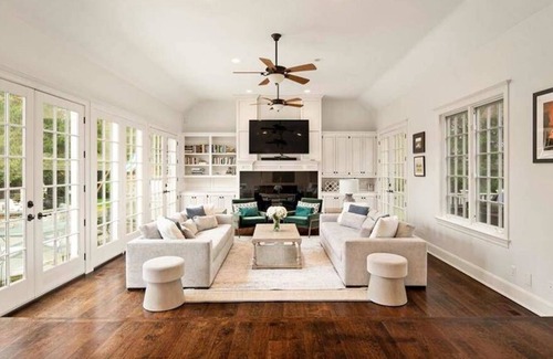 New Canaan House | Private New Canaan Compound