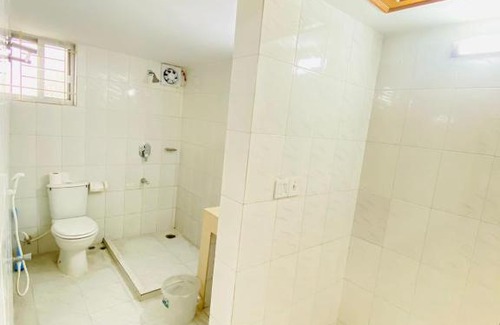 Dhaka Apartment | private non ac budget friendly couple room
