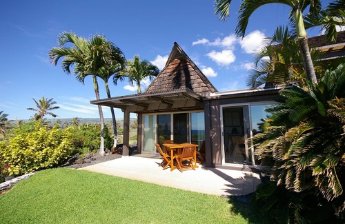 Punaluu Condo | Private Oceanfront Condo Punaluu Black Sand Beach