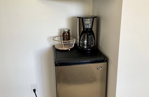 Wenatchee House | Private one bed one bath stay