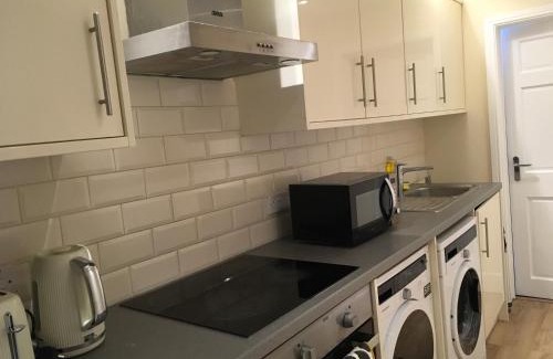 North End House | Private One Bedroom Apartment