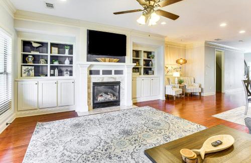 Lake Oconee House | Private Patio, Decks Waterfront Eatonton Townhome