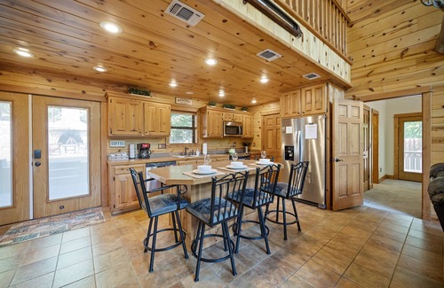 Broken Bow Cabin | PRIVATE Peaceful Cabin on 1.5 Acres with Hot Tub, Deck & HUGE Outdoor Fireplace!