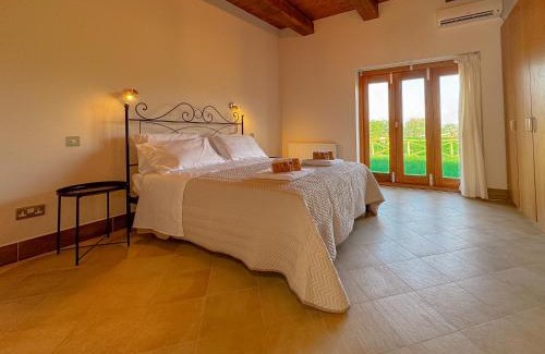 Monte San Pietrangeli House | Private Pool and Jacuzzi with Fantastic View