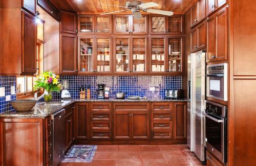 Playa Langosta House | Private Pool, 3bd Villa Near The Beach