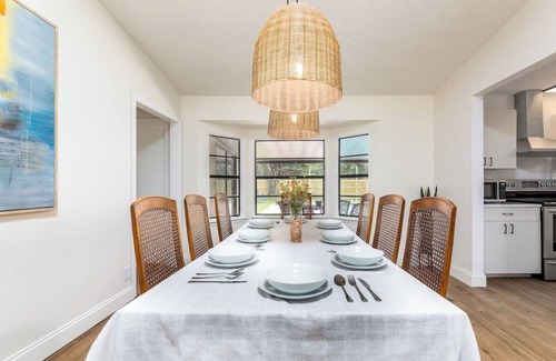 Interchange Square House | Private Pool, 4BDR & Game Room! - Bay Bungalow