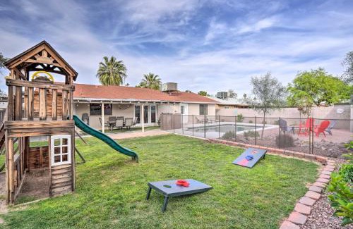 Parque Vista Estates House | Private Pool and Playground Phoenix Family Home!