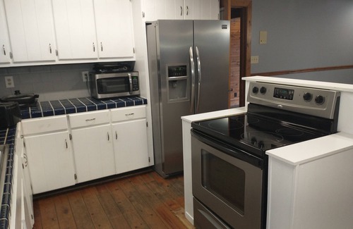 Douglasville House | PRIVATE POOL - Family Fun 6BR 4 BA Complete Privacy on land!