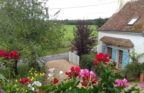 Noyant-Villages Cottage | Private pool in a beautiful, romantic retreat, offering peace and quiet