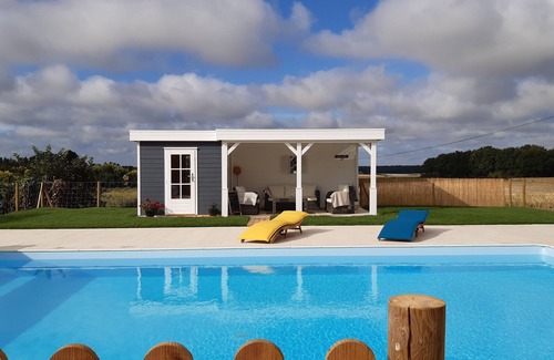 Noyant-Villages Cottage | Private pool in a beautiful, romantic retreat, offering peace and quiet